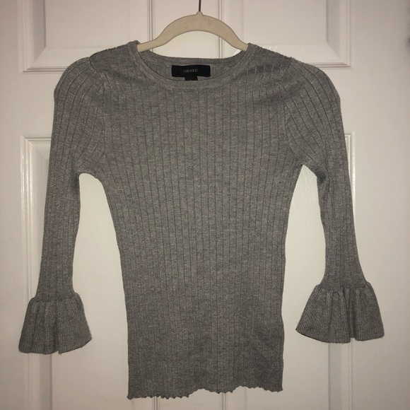 F21 gray knit bell-sleeve sweater - Picture 2 of 7